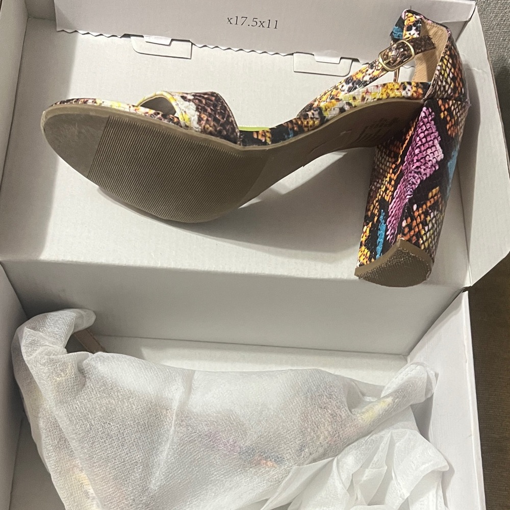 Report Colorful Snake Print Heels